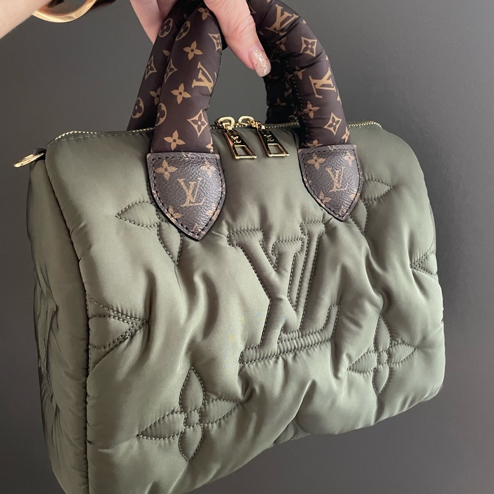🌟 🤎💚 NEW Speedy 25 Pillow  💚🤎🌟